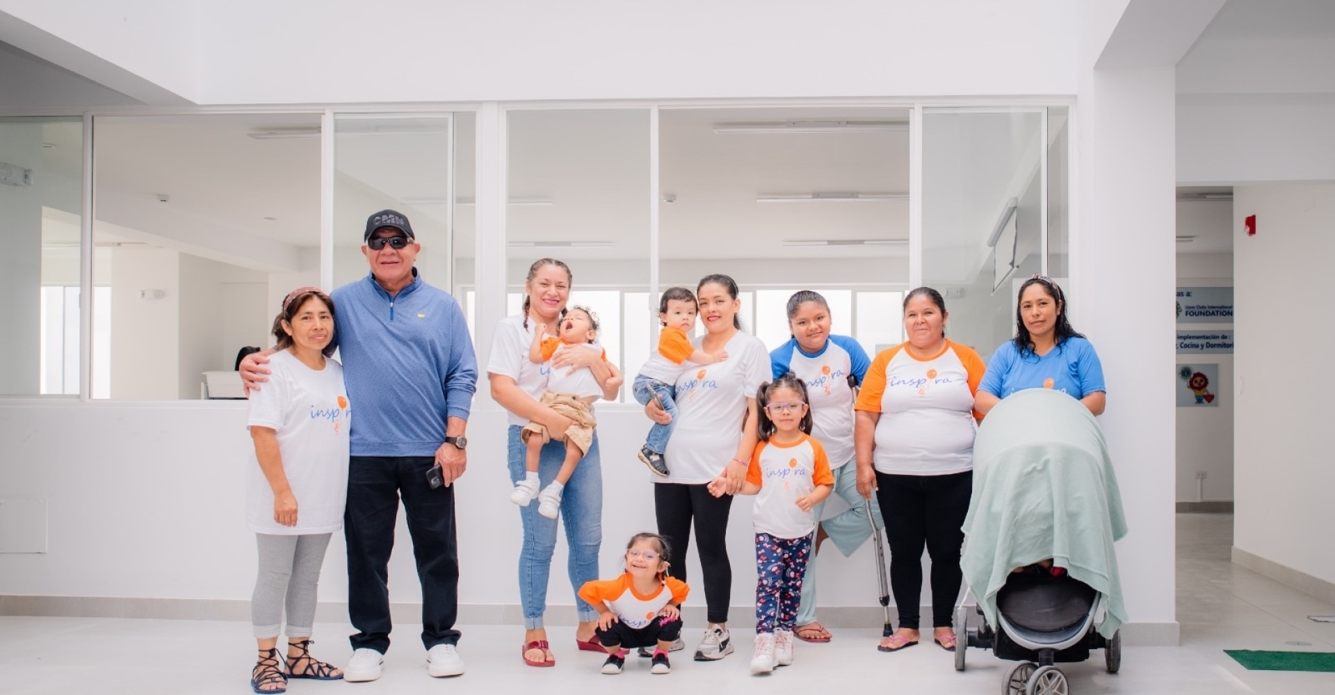 Group photo with kids